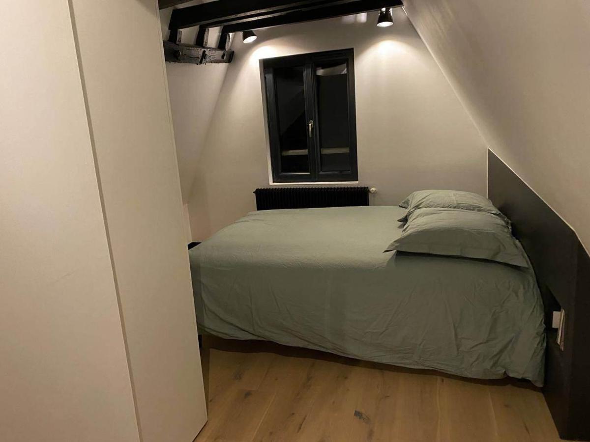 Capucine Apartment Bourges Bagian luar foto